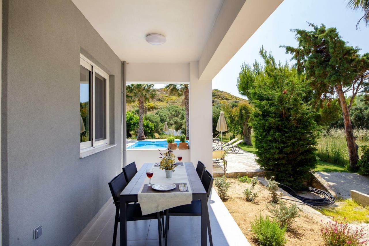 Irida Guesthouse By The Pool Plakias Ngoại thất bức ảnh